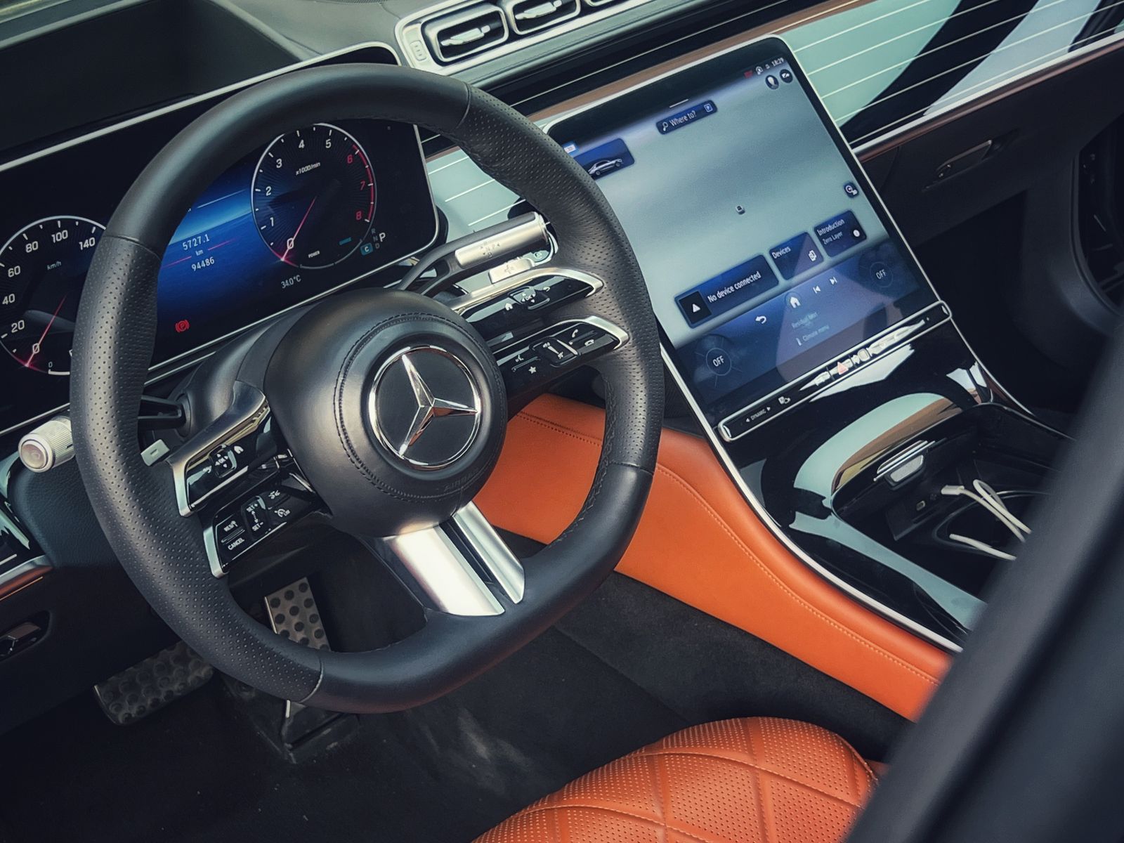Black Mercedes Benz S500 4Matic 2023